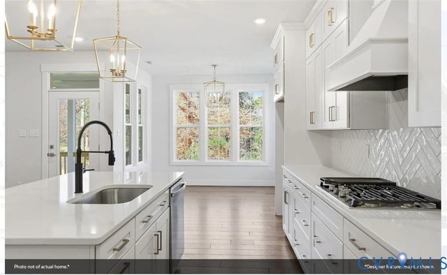 8525 Chimney Rock Dr, Mechanicsville, VA 23116