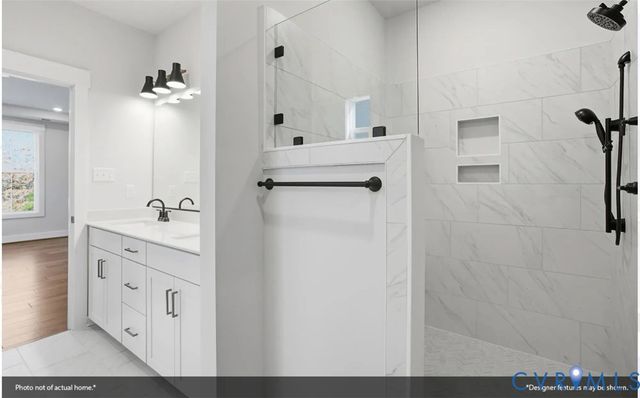 8525 Chimney Rock Dr, Mechanicsville, VA 23116