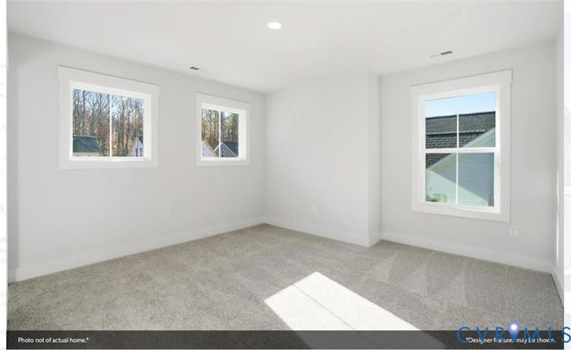 8525 Chimney Rock Dr, Mechanicsville, VA 23116