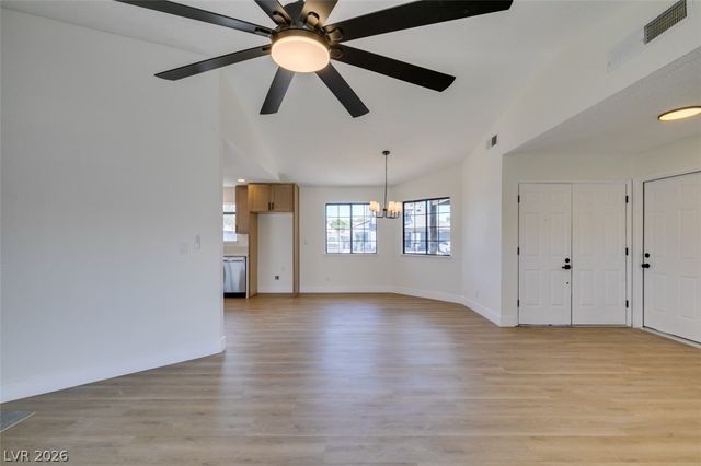 5217 Shady Grove Lane, Las Vegas, NV 89130