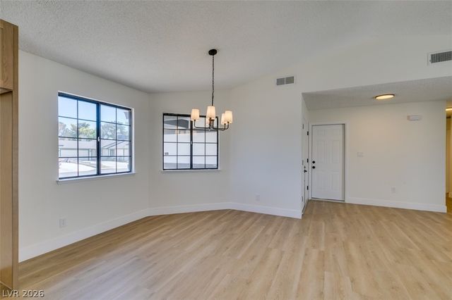 5217 Shady Grove Lane, Las Vegas, NV 89130