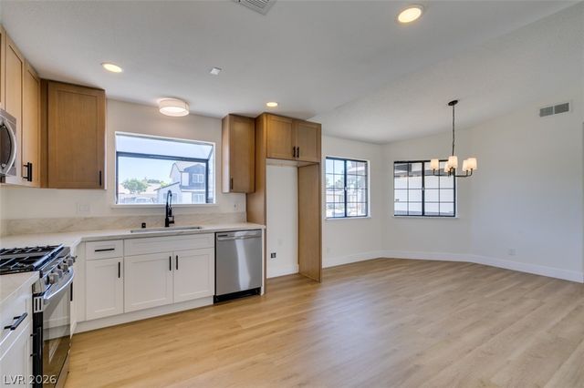 5217 Shady Grove Lane, Las Vegas, NV 89130