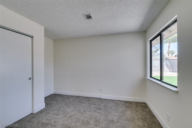 5217 Shady Grove Lane, Las Vegas, NV 89130