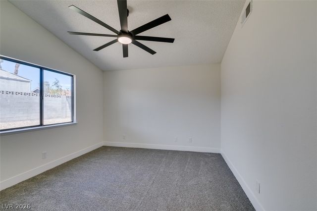 5217 Shady Grove Lane, Las Vegas, NV 89130