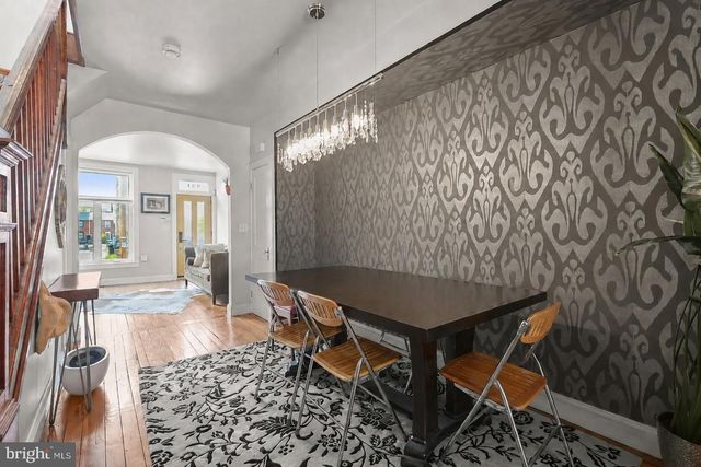 821 S DECKER AVE S, Baltimore, MD 21224