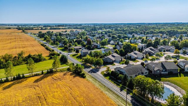 102 Walnut Ridge DRIVE #20, Union Grove, WI 53182