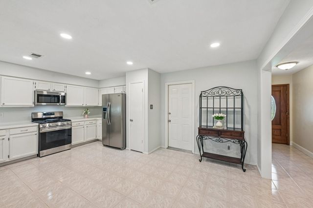 18015 Forest Cedars Drive, Houston, TX 77084