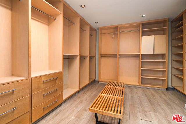 1506 Blue Jay Way, Los Angeles, CA 90069