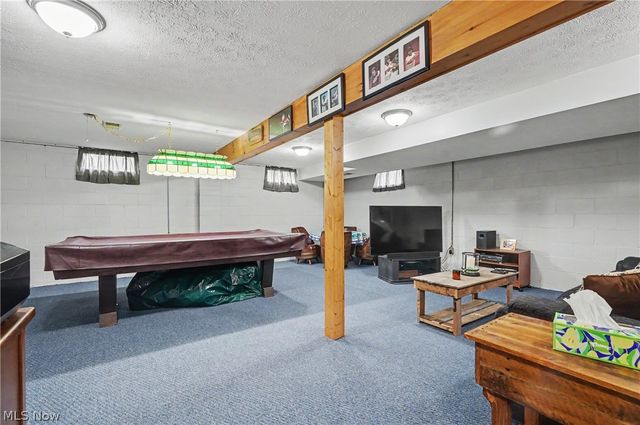 6645 Summit Drive, Canfield, OH 44406