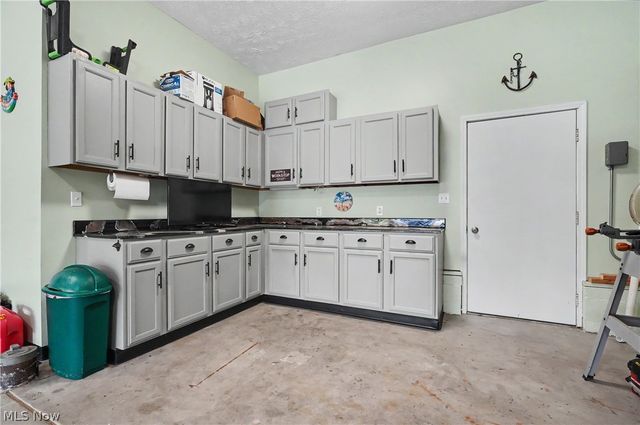 6645 Summit Drive, Canfield, OH 44406