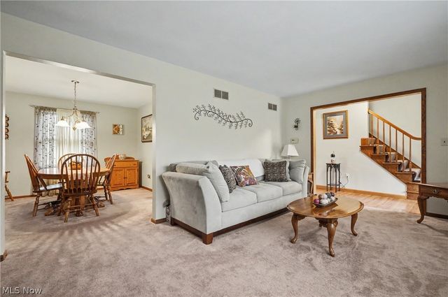 6645 Summit Drive, Canfield, OH 44406