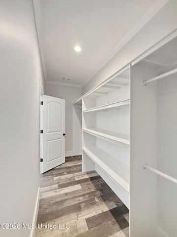 10501 Pin Oak Drive, Biloxi, MS 39532