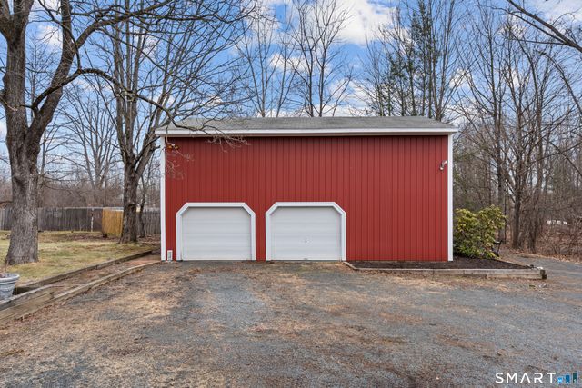 392 Boston Neck Road, Suffield, CT 06078