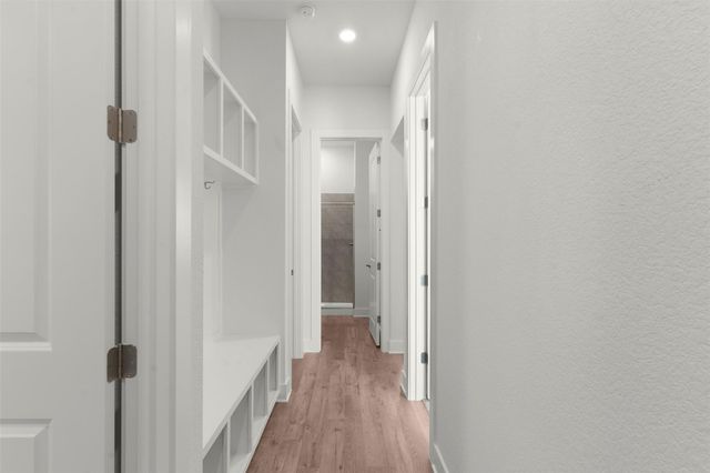 1013 Painted Horse DR, Georgetown, TX 78633