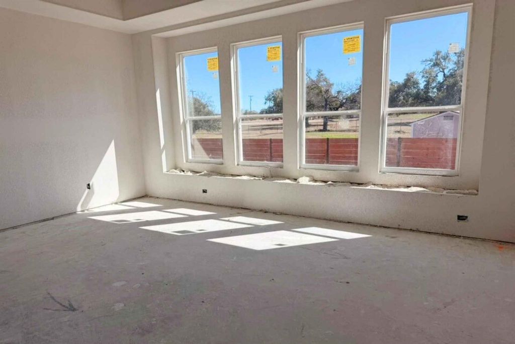 1013 Painted Horse DR, Georgetown, TX 78633