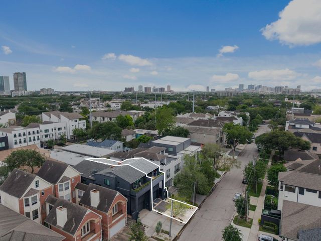 2117 Elmen Street B, Houston, TX 77019