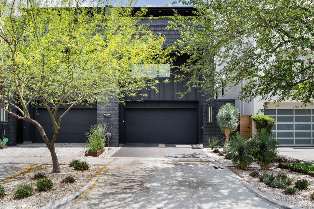 2117 Elmen Street B, Houston, TX 77019