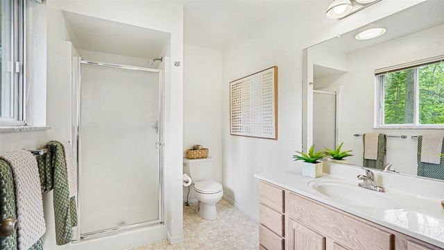 442 W Delhi Road, Ann Arbor, MI 48103
