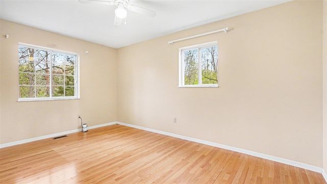 442 W Delhi Road, Ann Arbor, MI 48103