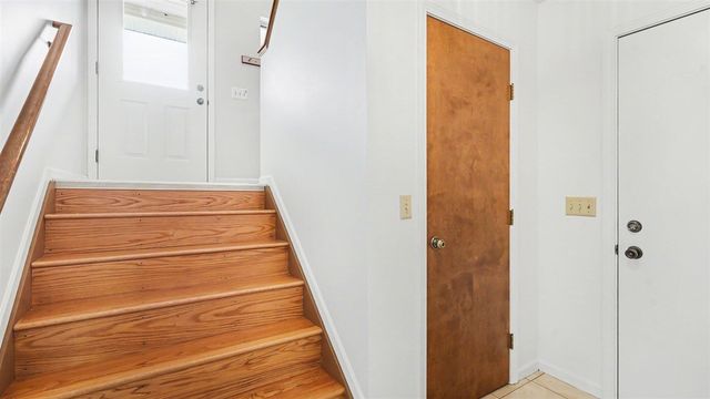 442 W Delhi Road, Ann Arbor, MI 48103