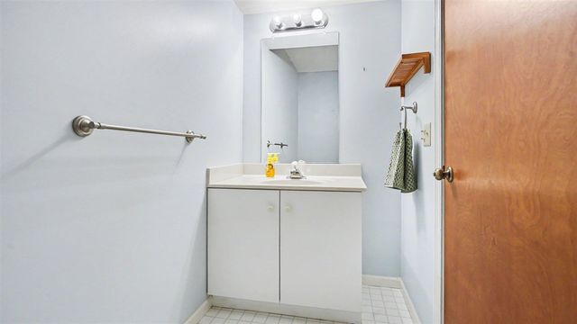 442 W Delhi Road, Ann Arbor, MI 48103