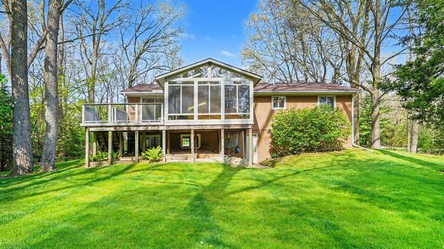 442 W Delhi Road, Ann Arbor, MI 48103