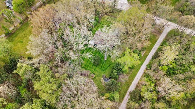 442 W Delhi Road, Ann Arbor, MI 48103