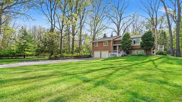442 W Delhi Road, Ann Arbor, MI 48103