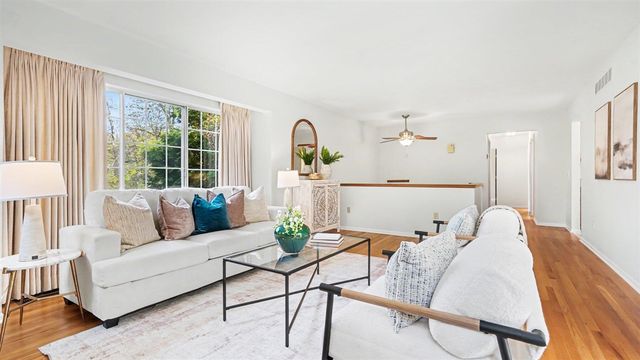 442 W Delhi Road, Ann Arbor, MI 48103