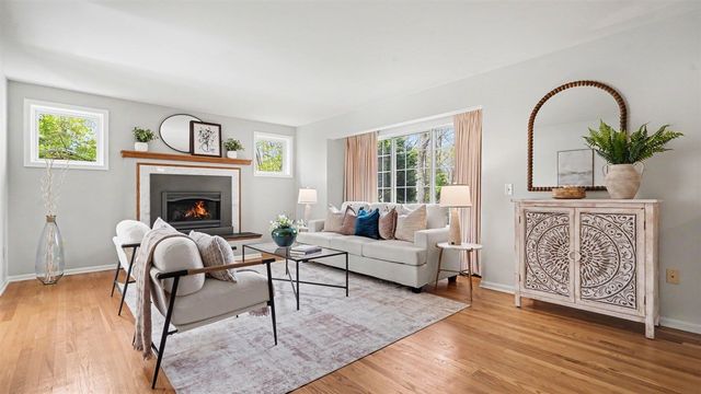 442 W Delhi Road, Ann Arbor, MI 48103