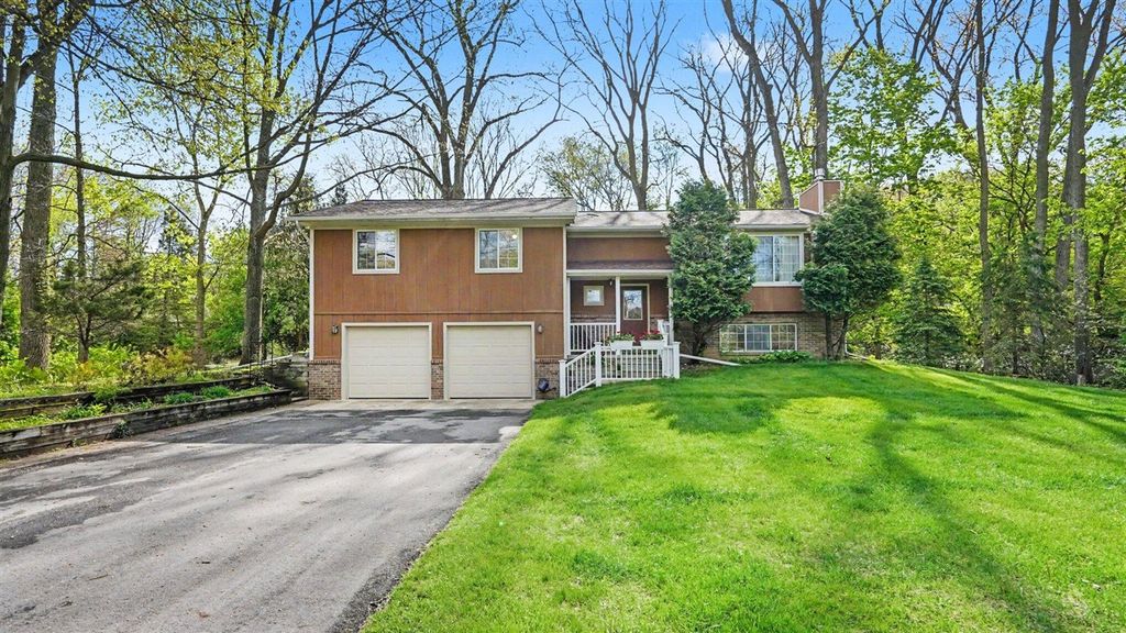 442 W Delhi Road, Ann Arbor, MI 48103