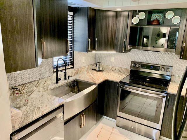 19505 QUESADA AVENUE N101, Port Charlotte, FL 33948