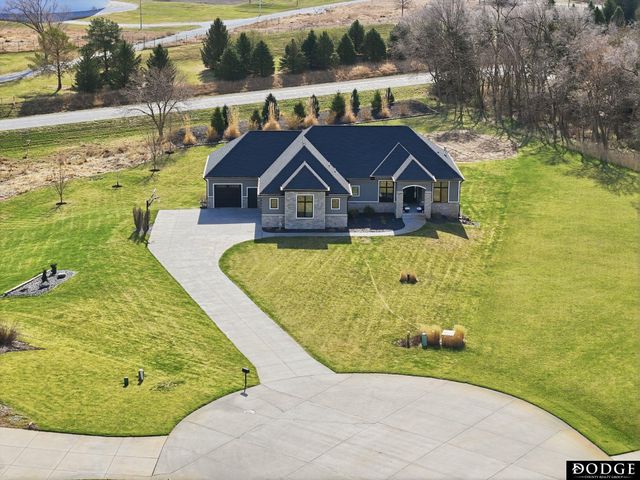 1211 W Dolores Court, Lincoln, NE 68523