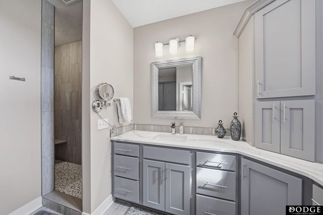 1211 W Dolores Court, Lincoln, NE 68523