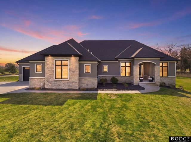 1211 W Dolores Court, Lincoln, NE 68523