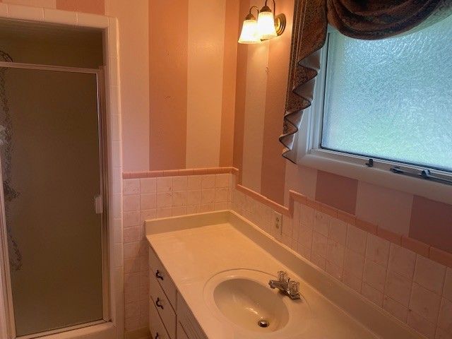 206 Fairlane Dr, Shelbyville, TN 37160