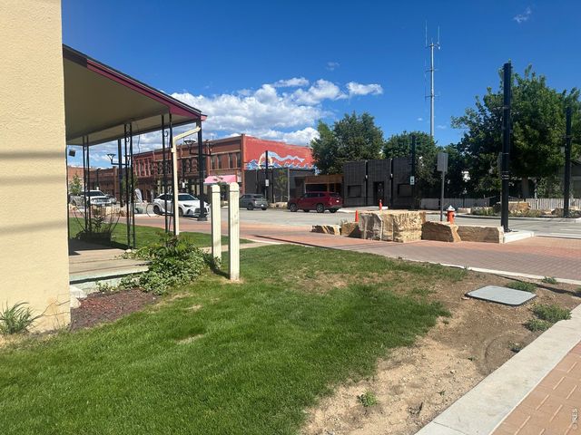 446 E 4th St, Loveland, CO 80537