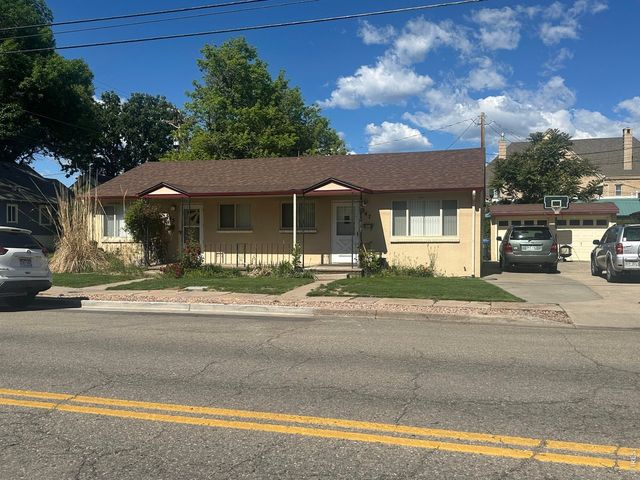 446 E 4th St, Loveland, CO 80537