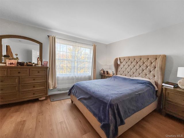 50 Lois Lane, Monroe, NY 10950