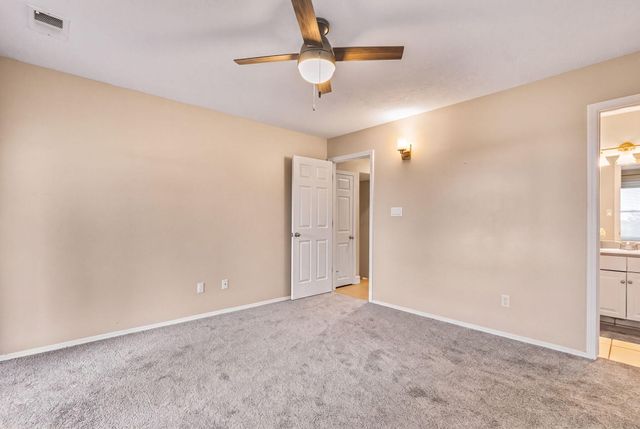 18 Tierra Monte Drive NE, Albuquerque, NM 87122