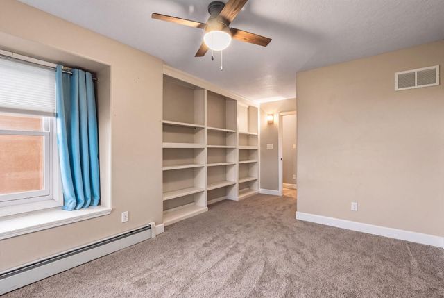 18 Tierra Monte Drive NE, Albuquerque, NM 87122