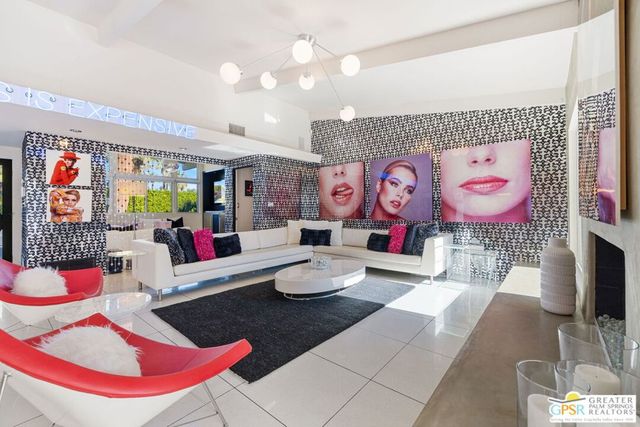 611 W Leisure Way, Palm Springs, CA 92262