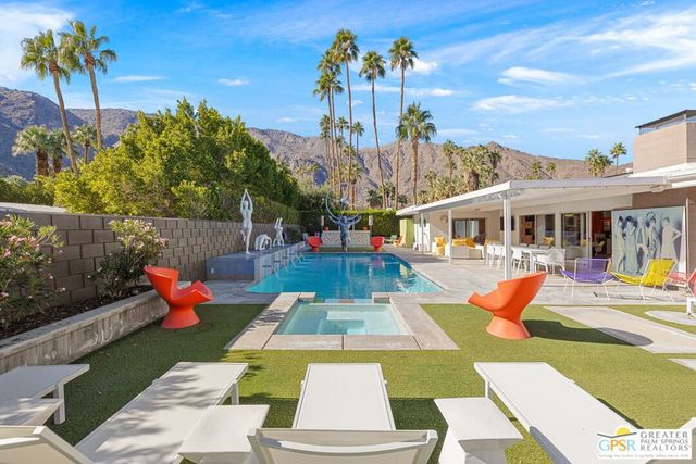 611 W Leisure Way, Palm Springs, CA 92262