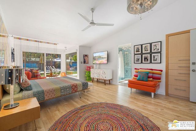 611 W Leisure Way, Palm Springs, CA 92262