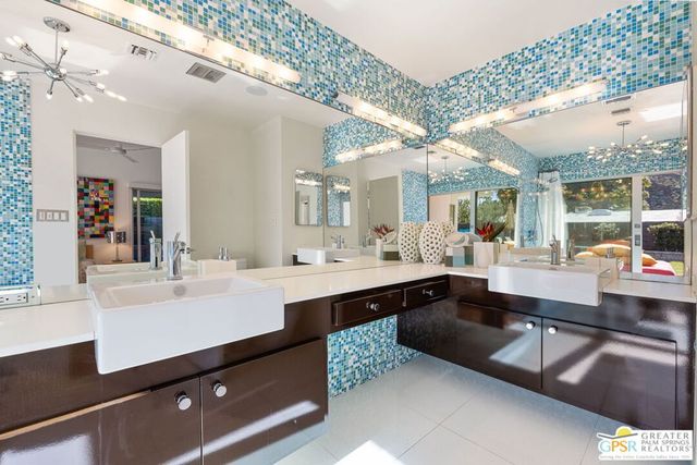 611 W Leisure Way, Palm Springs, CA 92262