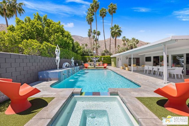 611 W Leisure Way, Palm Springs, CA 92262