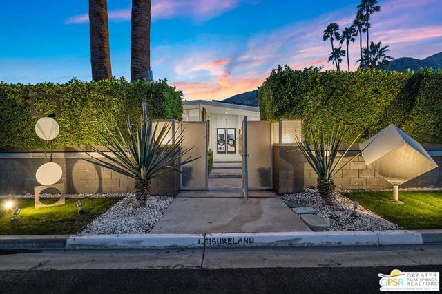 611 W Leisure Way, Palm Springs, CA 92262