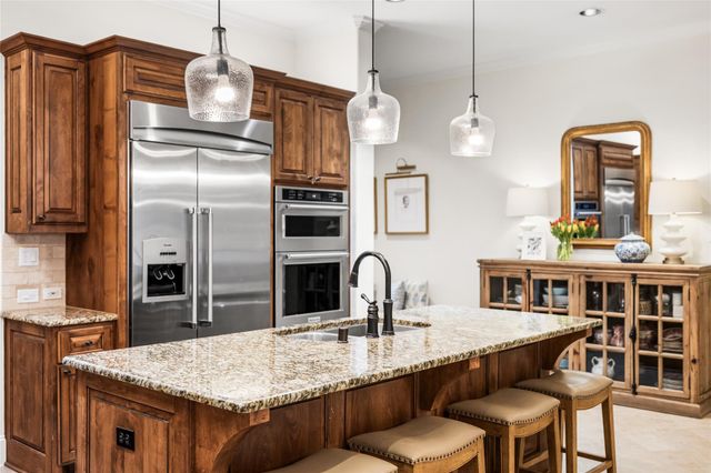 3 Mohawk Path Place, Spring, TX 77389