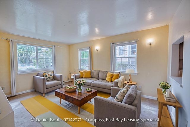 2141 Ward St, Berkeley, CA 94705