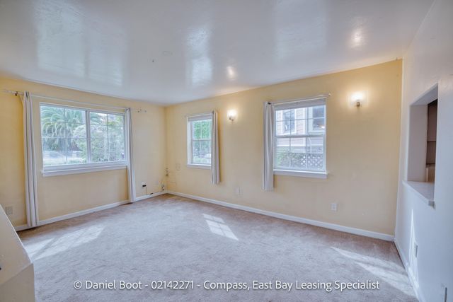 2141 Ward St, Berkeley, CA 94705